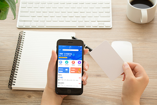 �人����С����